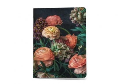 10016062_Pikkuvihko_Flower_heroes_jpg