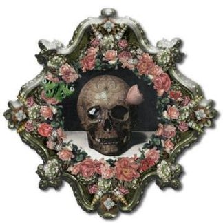 PINS059_Vanitas_pinssi_png_bg-color_FFFFFF_dpr_1_fit_crop_format_jpg_height_360_width_360
