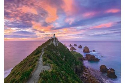 Nugget_Point_Lighthouse__The_Catlins__South_Island___New_Zealand