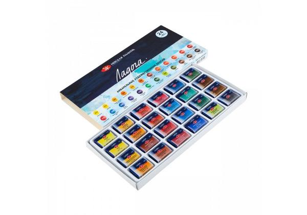 W9025_White_night_akvarellilajitelma_pahvirasia_24_varia_jpg